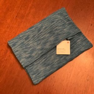 LuluLemon Vinyasa Scarf in teal - New with Tags